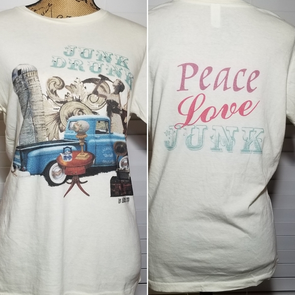 AN ALTERED EGO | Tee | EUC | 2009 - Picture 2 of 2